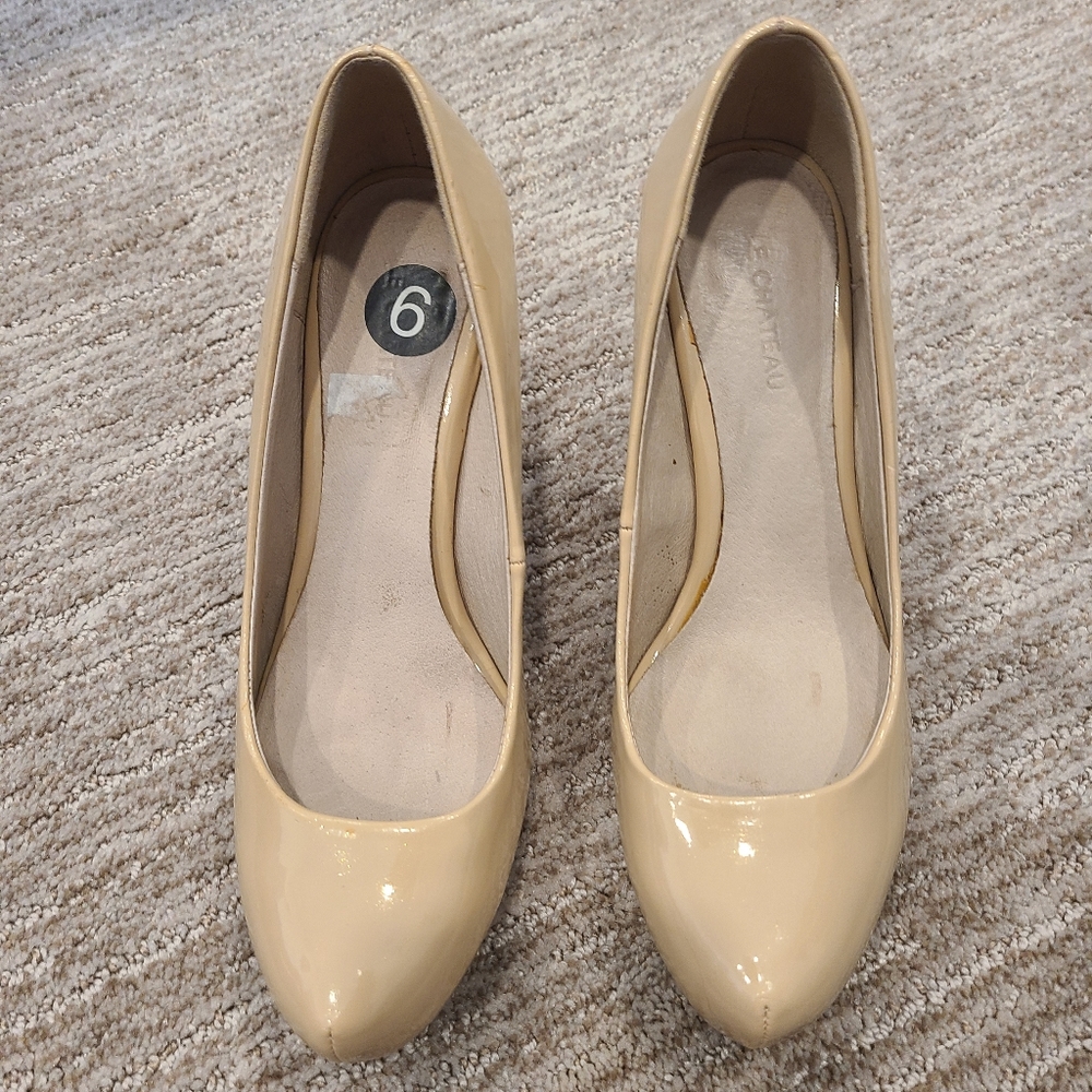 Le Chateau heels shoes